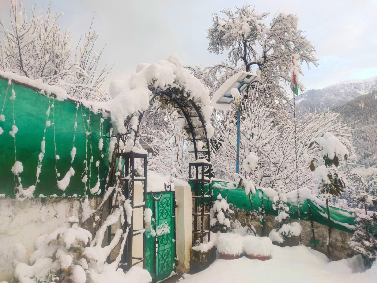 Cupidtrails Himalayan Castle Villa มะนาลี ภายนอก รูปภาพ